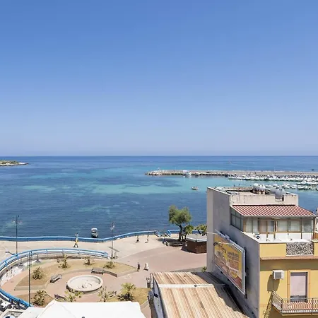 Terrazza Sul Golfo Di Panzió Sferracavallo