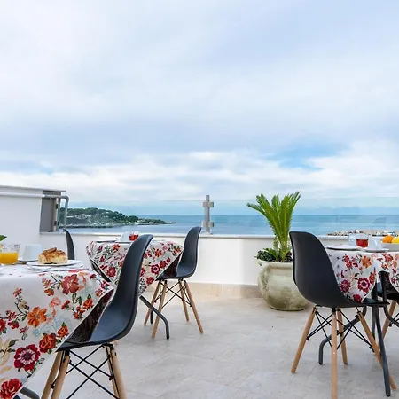 Terrazza Sul Golfo Di Panzió