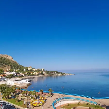 Terrazza Sul Golfo Di Panzió Sferracavallo